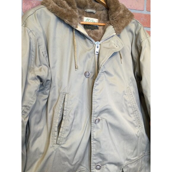 Vintage LL Bean Mens Fur Lined Parka Coat Size 44 Tan Chore Barn Work - Picture 9 of 12